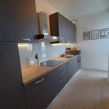 Maison Cesare דירה ראבנה