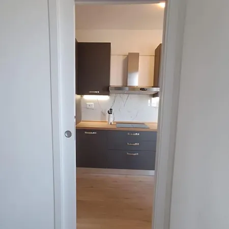 Maison Cesare アパート ラヴェンナ